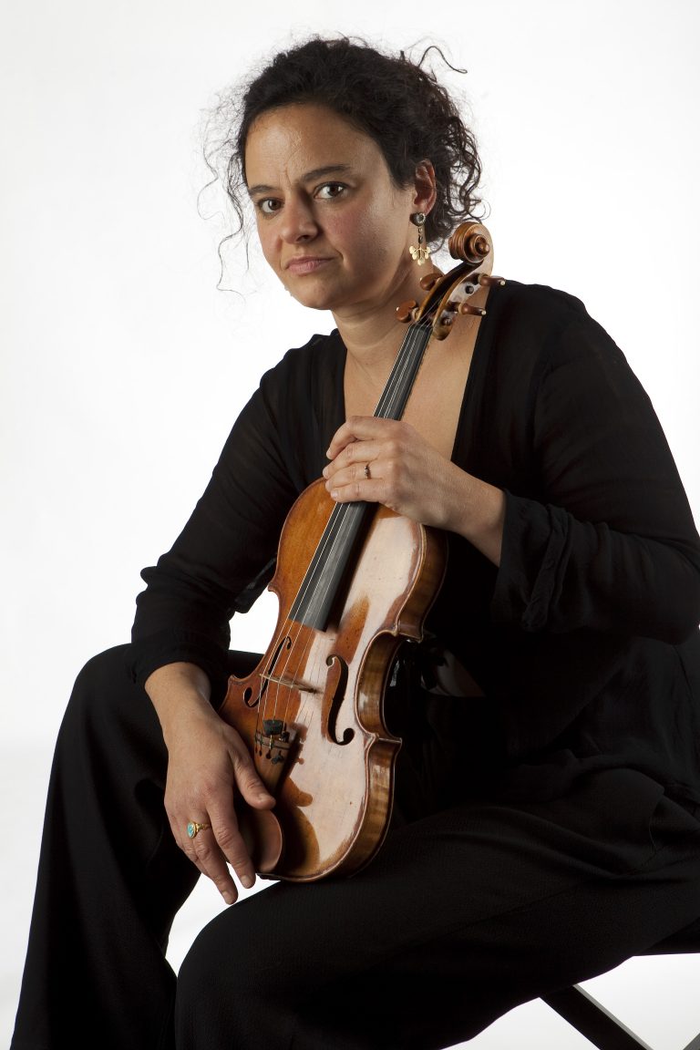 Noëmi Schindler – tm+